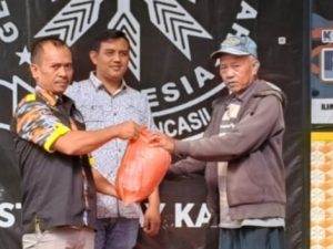 JELANG RAMADHAN, LSM GMBI WAY KANAN ADAKAN JUMAT BERKAH BERBAGI SEMBAKO KE ANAK YATIM DAN KAUM DHUAFA