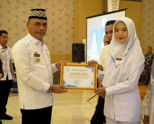 Hadiri Peresmian Pemakaian Seragam, Wali Kota Metro Titip Kesehatan Warga ke Mahasiswa Wirabuana