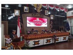 Rapat Paripurna DPRD, Walikota Sampaikan Pendapat Atas Dua Raperda Inisiatif